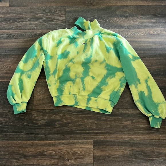 🎉HP🎉 Tie Dye Trashed Sweatshirt in Light Green - Picture 2 of 11